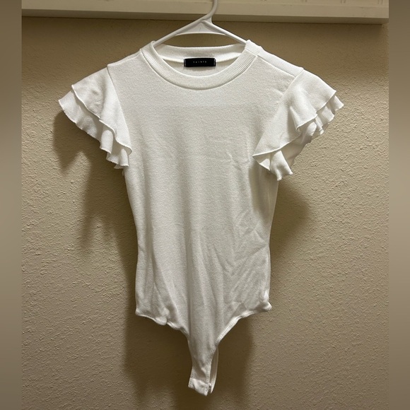 White Ruffled Flutter Sleeve Bodysuit - Picture 1 of 4